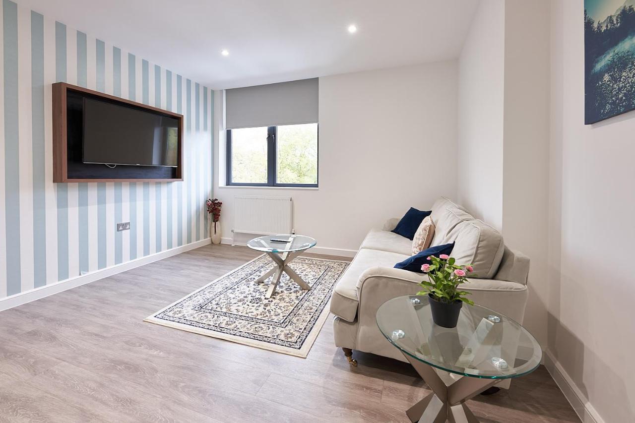 Luxustay Milburn House Μίλτον Κέινς Εξωτερικό φωτογραφία
